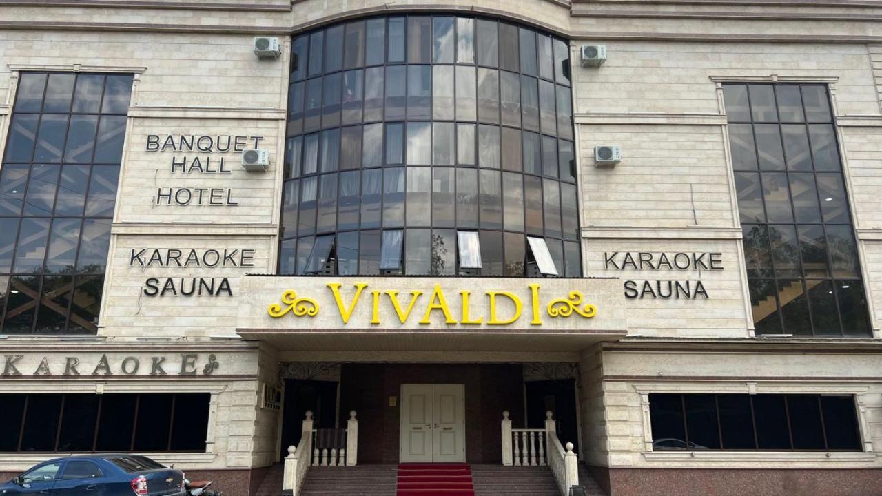 Hotel Vivaldis Almaty Eksteriør bilde